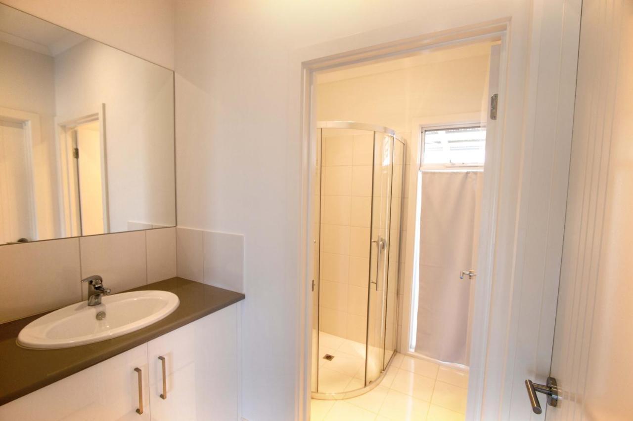 Coorong Island Retreat - Farm At Pet Friendly Holiday home *