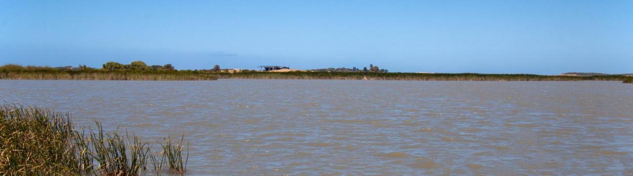 Coorong Island Retreat - Farm At Pet Friendly * Meningie