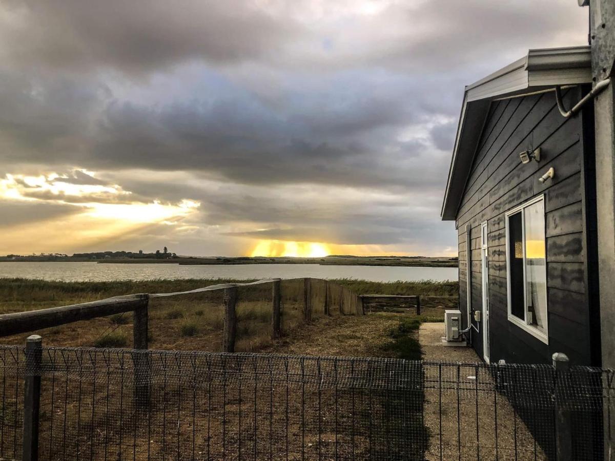 Coorong Island Retreat - Farm At Pet Friendly * Meningie
